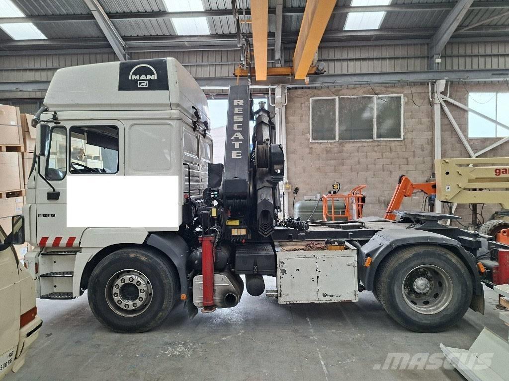 MAN 19.464 中古トラクターヘッド | トレーラーヘッド