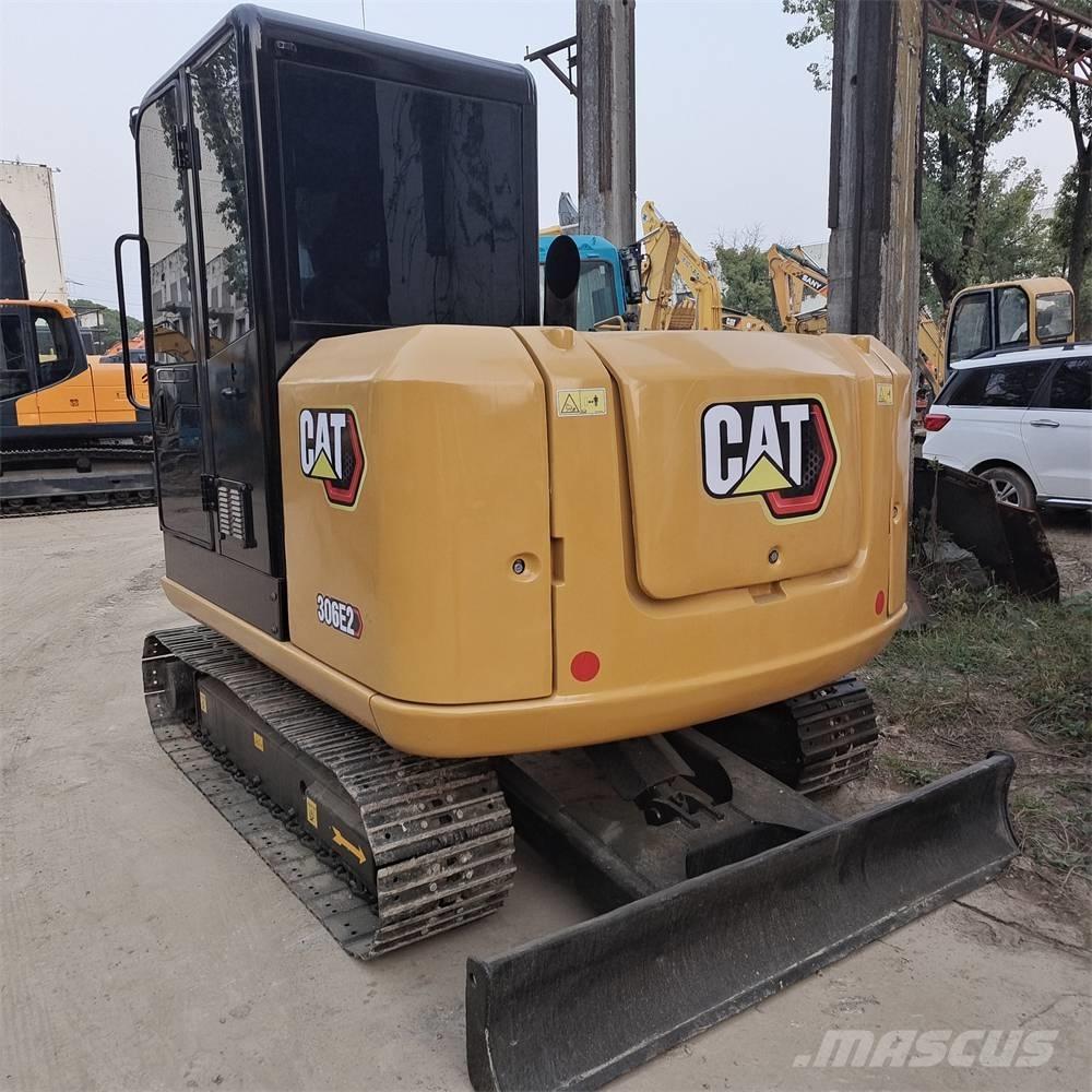 CAT 306 E ミニ油圧ショベル 7t以下（ミニユンボ・ミニディガー）