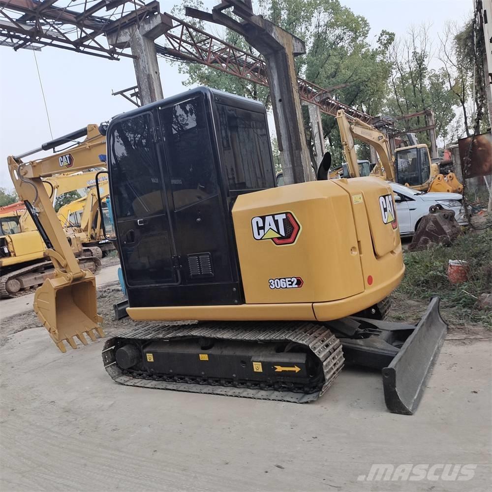 CAT 306 E ミニ油圧ショベル 7t以下（ミニユンボ・ミニディガー）