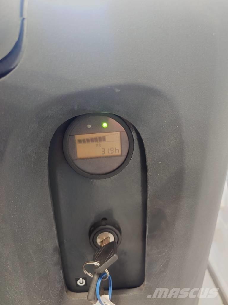 Linde T20P/1151 ローリフトとプラットフォーム