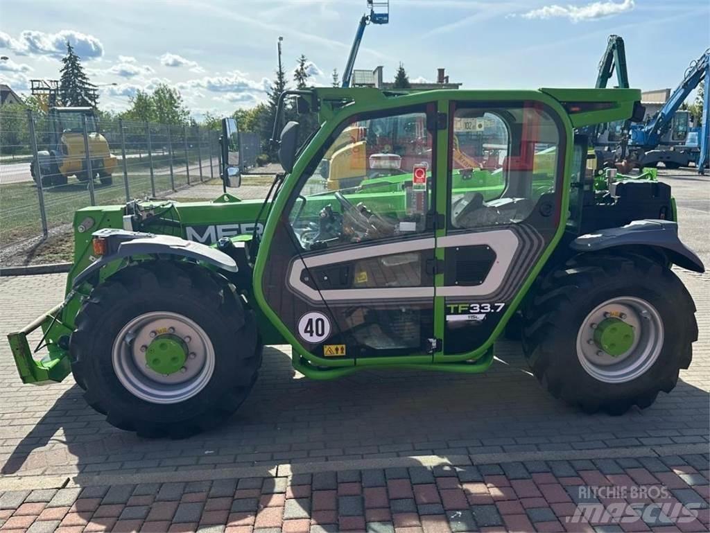 Merlo TF 33.7 ブームリフト　直伸型