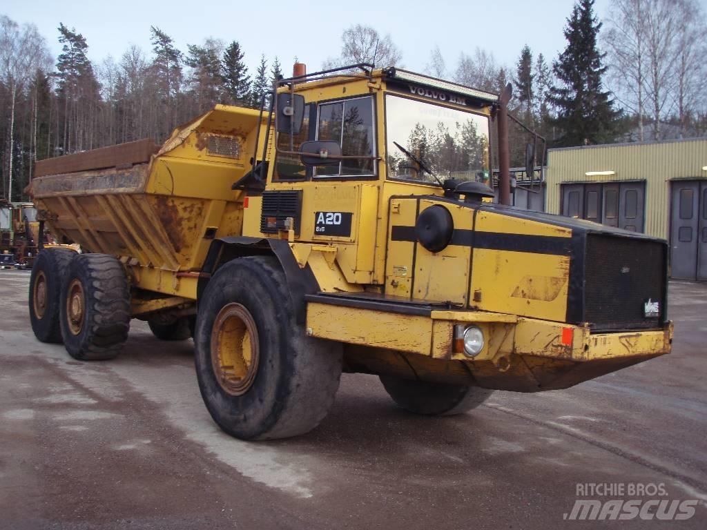 Volvo BM A20 6+6 アーティキュレート式ダンプトラック