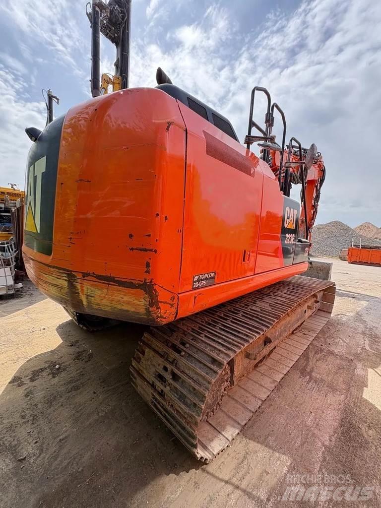 CAT 323E 大型油圧ショベル12t以上（パワーショベル・ユンボ）