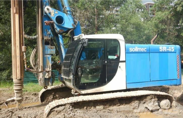 Soilmec SR45 杭打ち機
