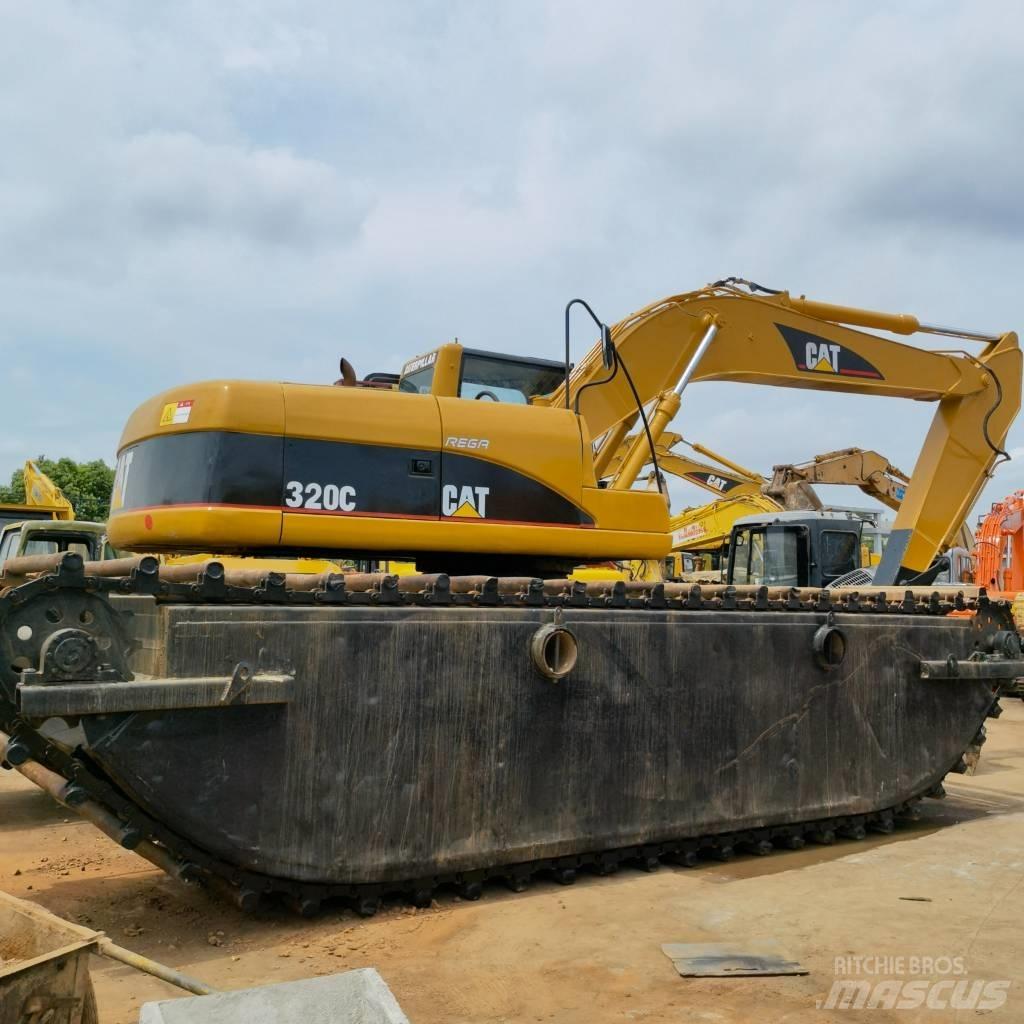 CAT 320 C 水陸両用油圧ショベル、ユンボ