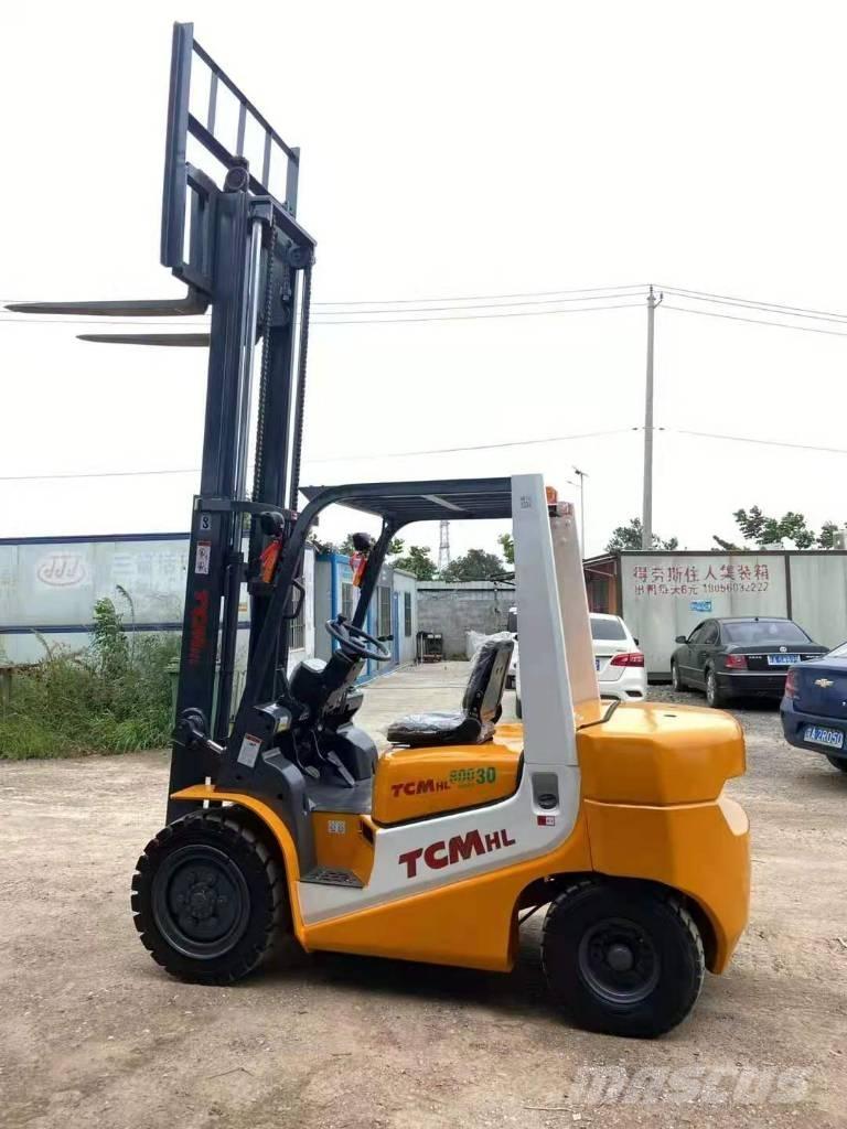 TCM FD 30 ディーゼル・軽油