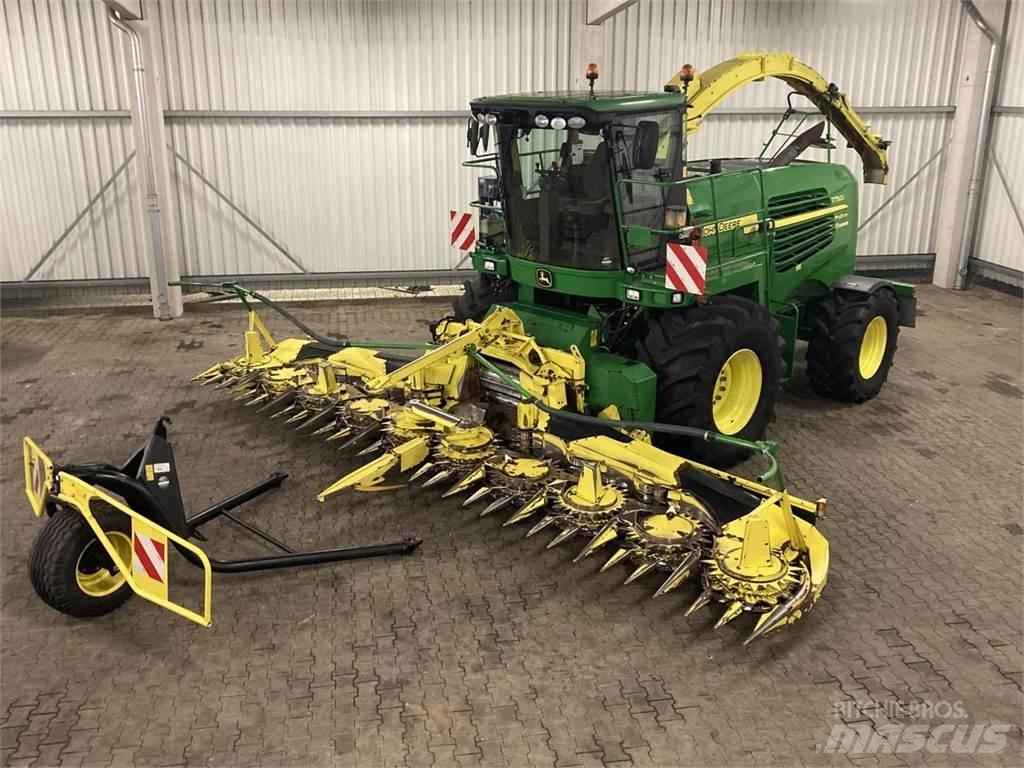 John Deere 7750i 自走式フォレージハーベスター