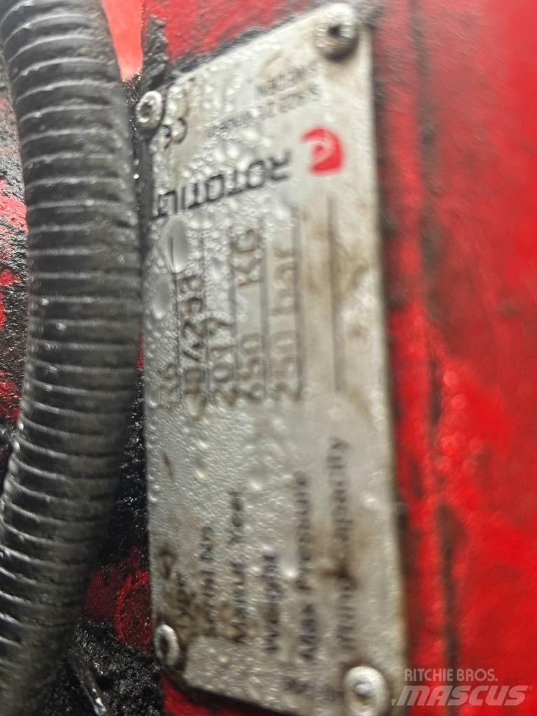 Doosan DX 235 LCR-5 大型油圧ショベル12t以上（パワーショベル・ユンボ）