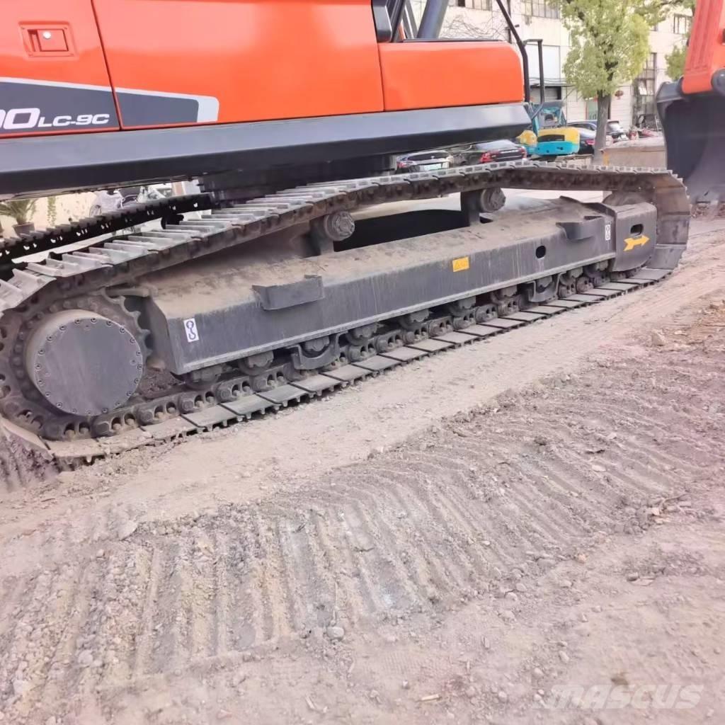 Doosan DX 300 大型油圧ショベル12t以上（パワーショベル・ユンボ）