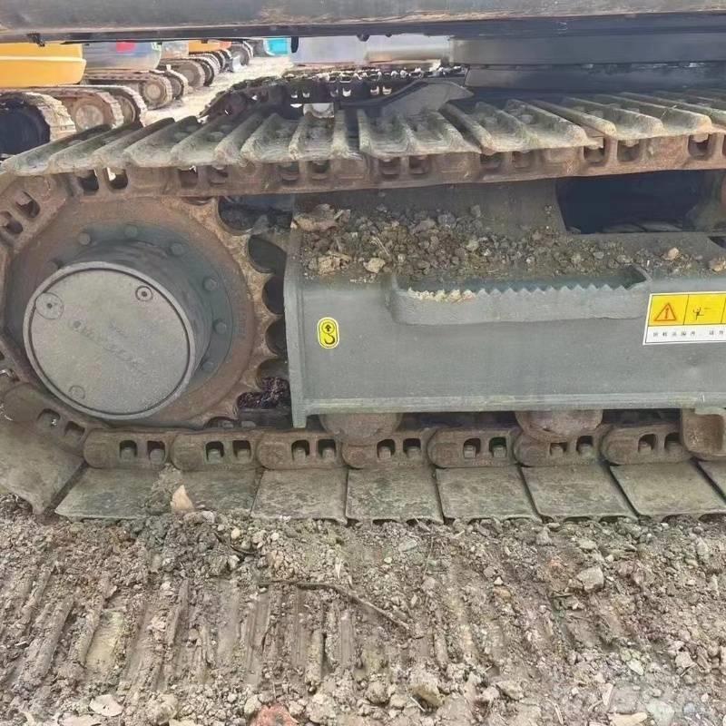 Volvo EC 80 大型油圧ショベル12t以上（パワーショベル・ユンボ）