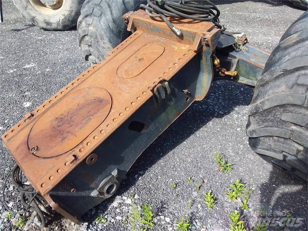Ponsse 10wd シャーシ及びサスペンション
