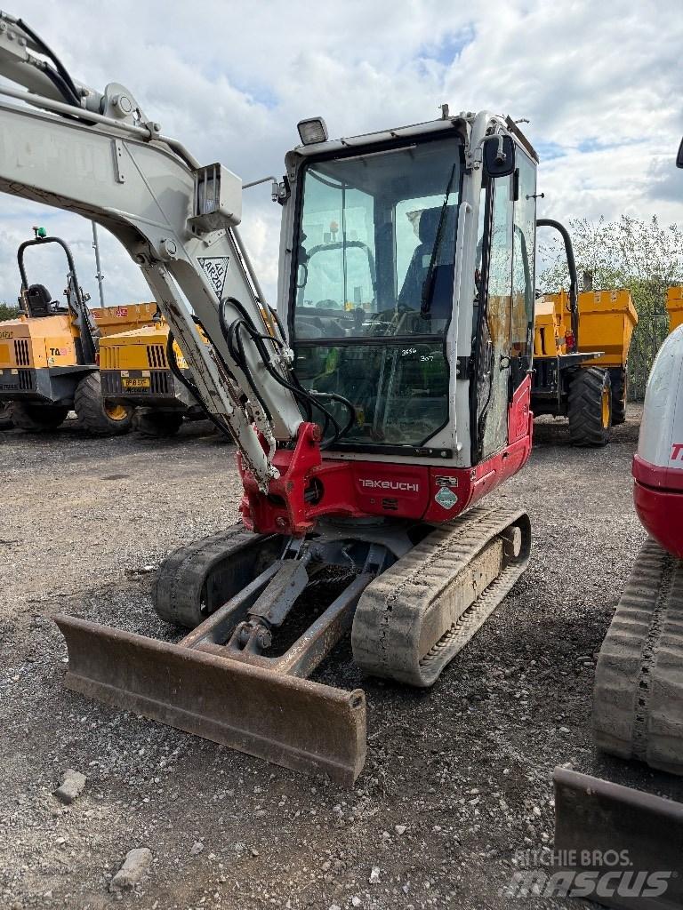 Takeuchi TB 230 ミニ油圧ショベル 7t以下（ミニユンボ・ミニディガー）
