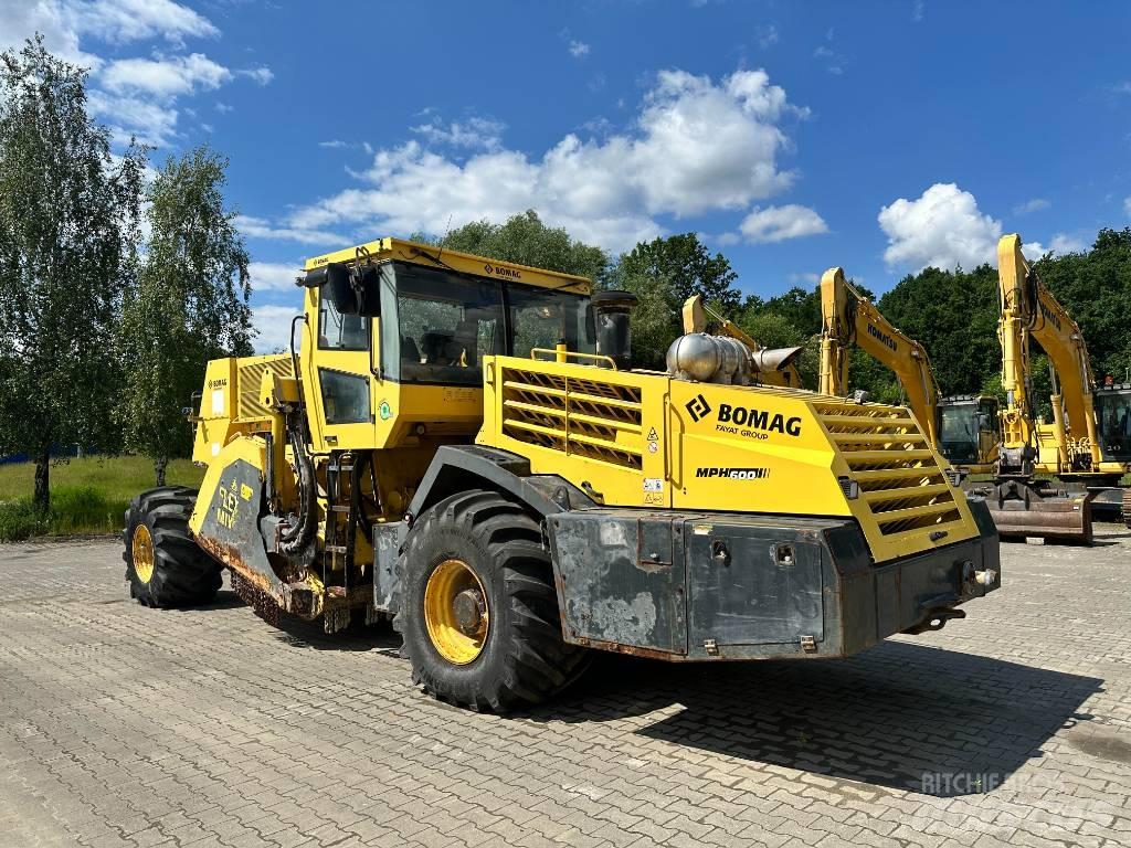 Bomag MPH 600 アスファルトリサイクルマシン