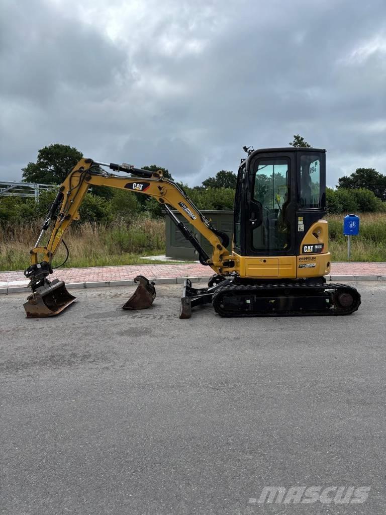 CAT 303.5E2 ミニ油圧ショベル 7t以下（ミニユンボ・ミニディガー）