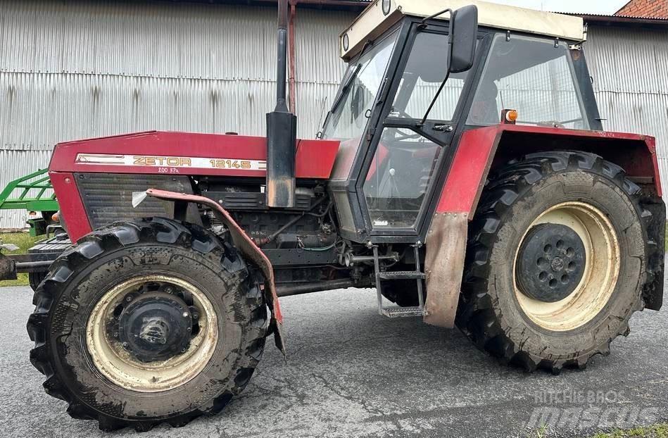 Zetor 12145 トラクター