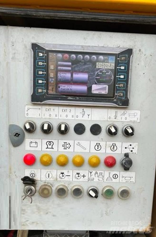 Hütte HBR 608 杭打ち機