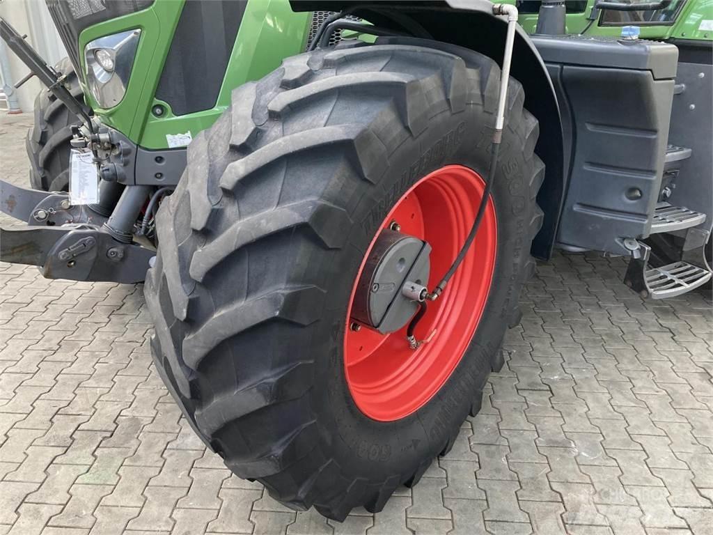 Fendt 933 Vario トラクター