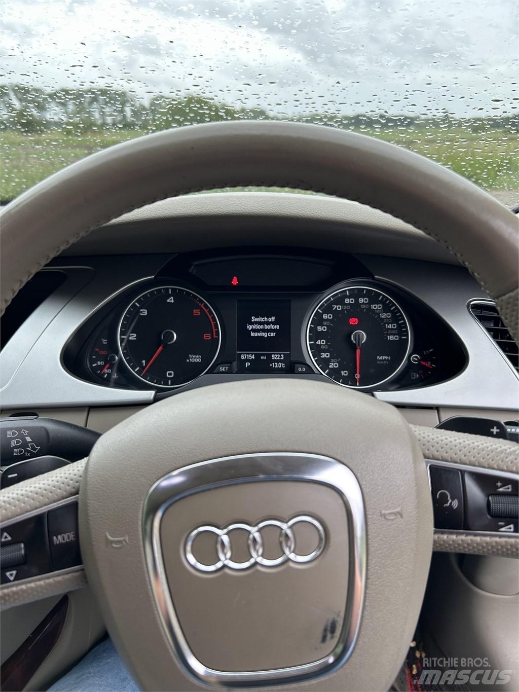 Audi A4 All-road 自動車