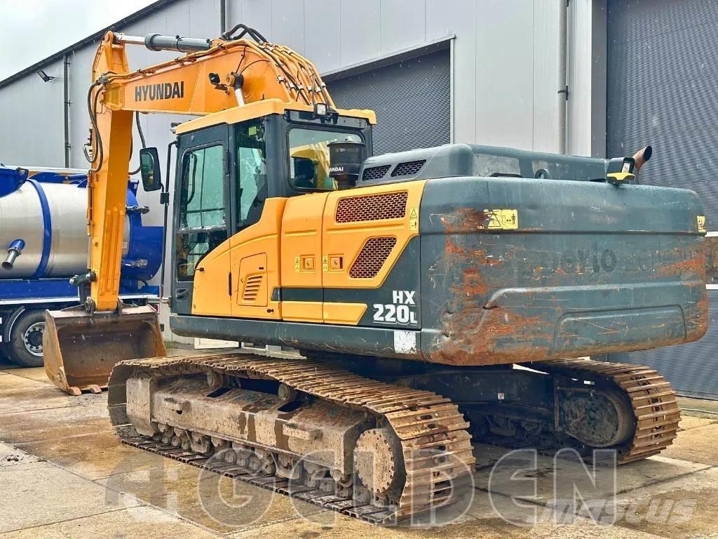 Hyundai HX220L 大型油圧ショベル12t以上（パワーショベル・ユンボ）