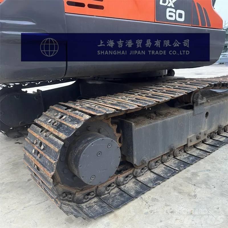 Doosan DX 60 ミニ油圧ショベル 7t以下（ミニユンボ・ミニディガー）