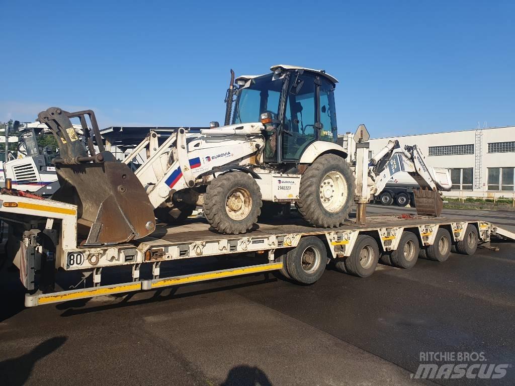 Komatsu WB 93 R-5 バックホーローダー