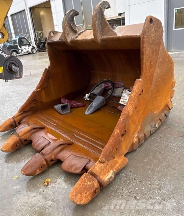 CAT 352 F 大型油圧ショベル12t以上（パワーショベル・ユンボ）