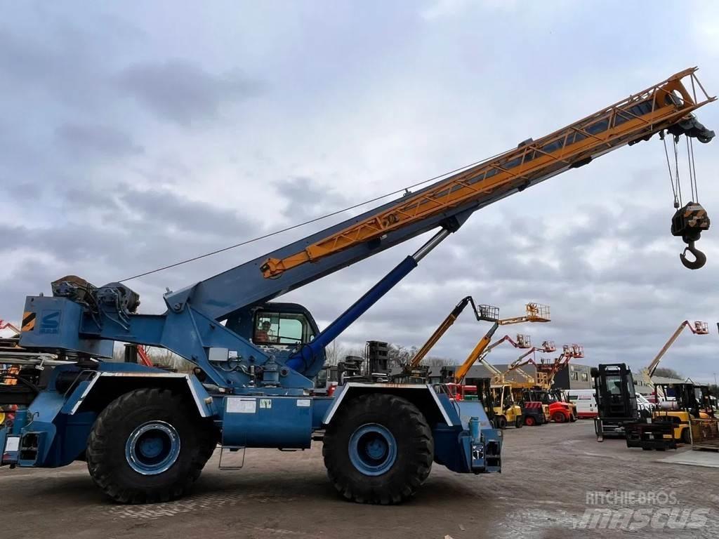 Terex RT780 ラフテレーンクレーン