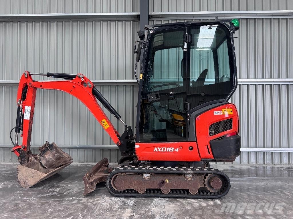 Kubota KX 018-4 ミニ油圧ショベル 7t以下（ミニユンボ・ミニディガー）