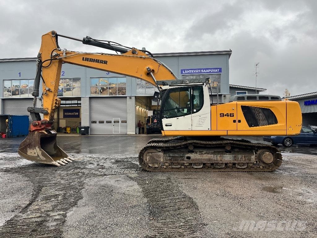 Liebherr R 946 大型油圧ショベル12t以上（パワーショベル・ユンボ）