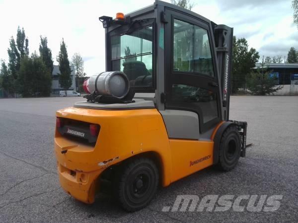 Jungheinrich TFG 430 LPGフォークリフト