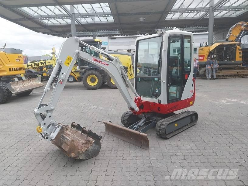 Takeuchi TB 216 A ミニ油圧ショベル 7t以下（ミニユンボ・ミニディガー）