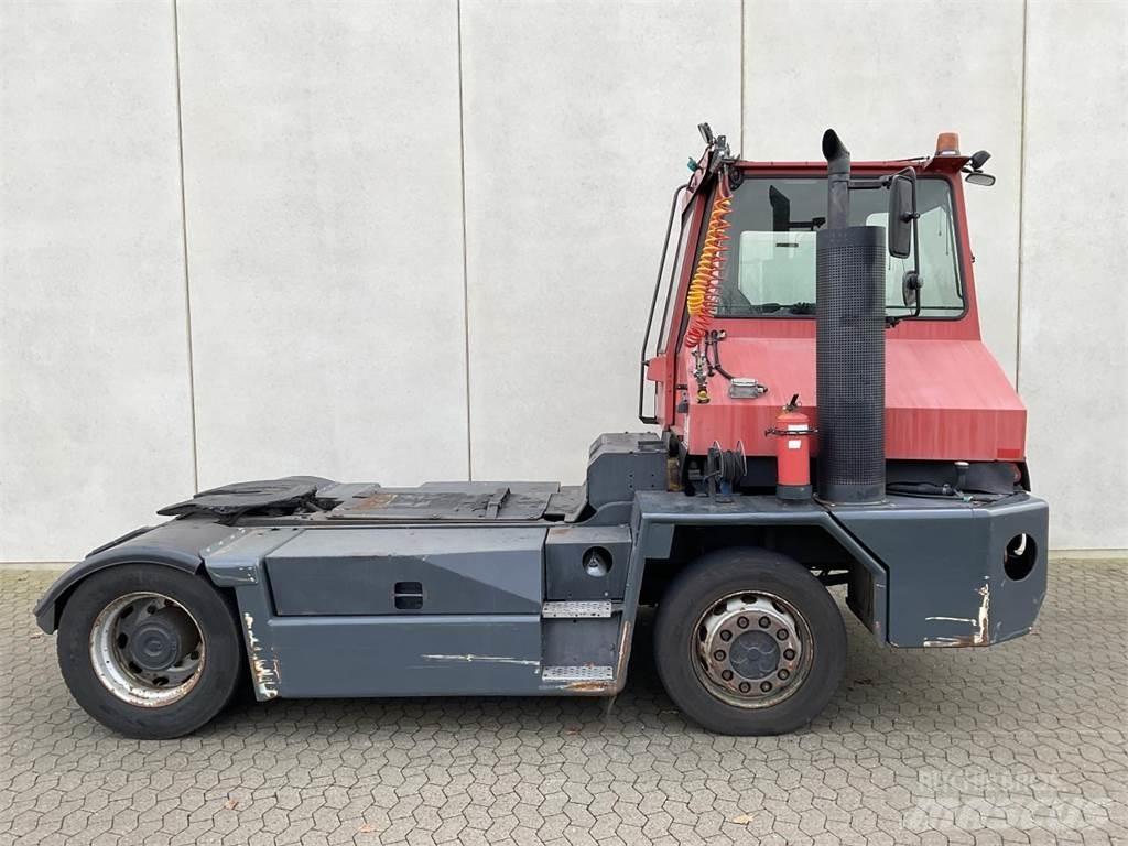 Kalmar TT2000 ターミナルトラクター