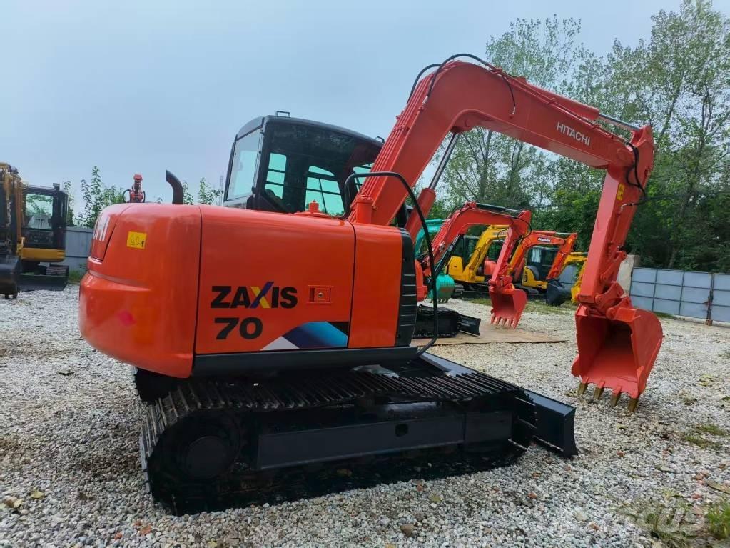 Hitachi ZX 70 ミニ油圧ショベル 7t以下（ミニユンボ・ミニディガー）