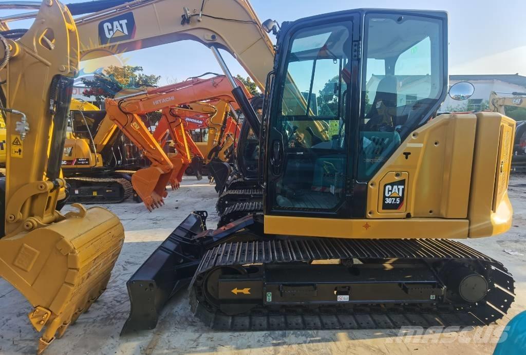 CAT 307.5 中型油圧ショベル 7ｔ-12ｔ（ユンボ・パワーショベル・バックホー）