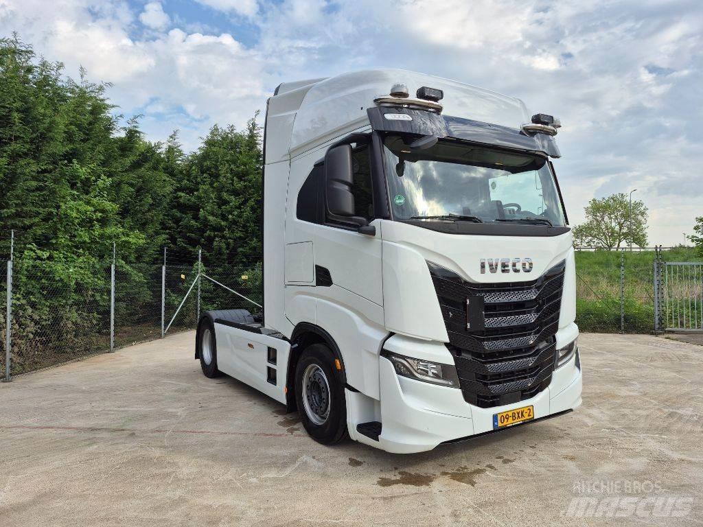 Iveco S-Way 490 中古トラクターヘッド | トレーラーヘッド