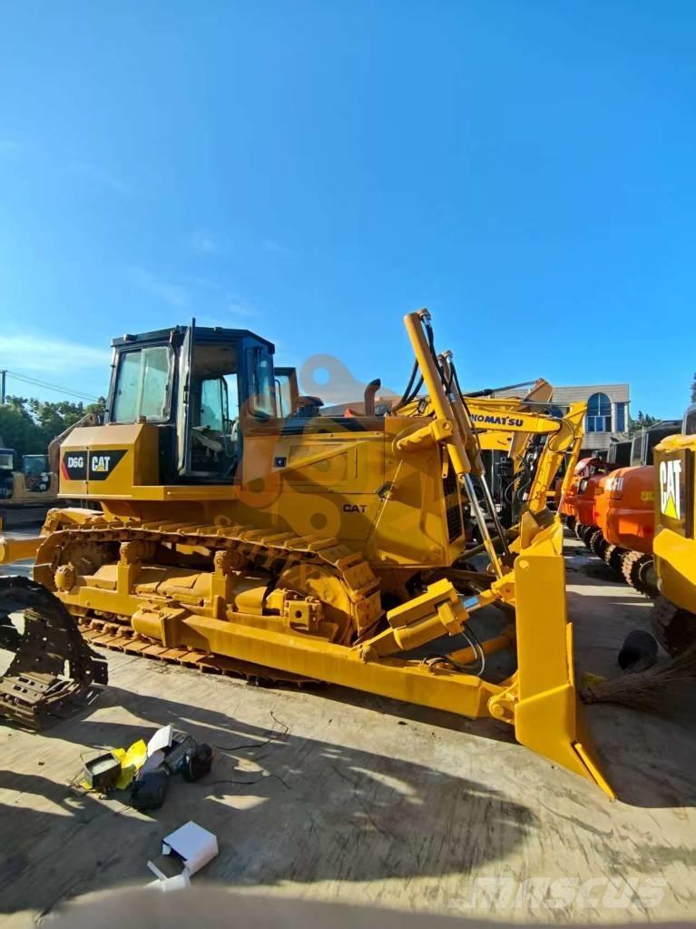 CAT D6G ブルドーザー
