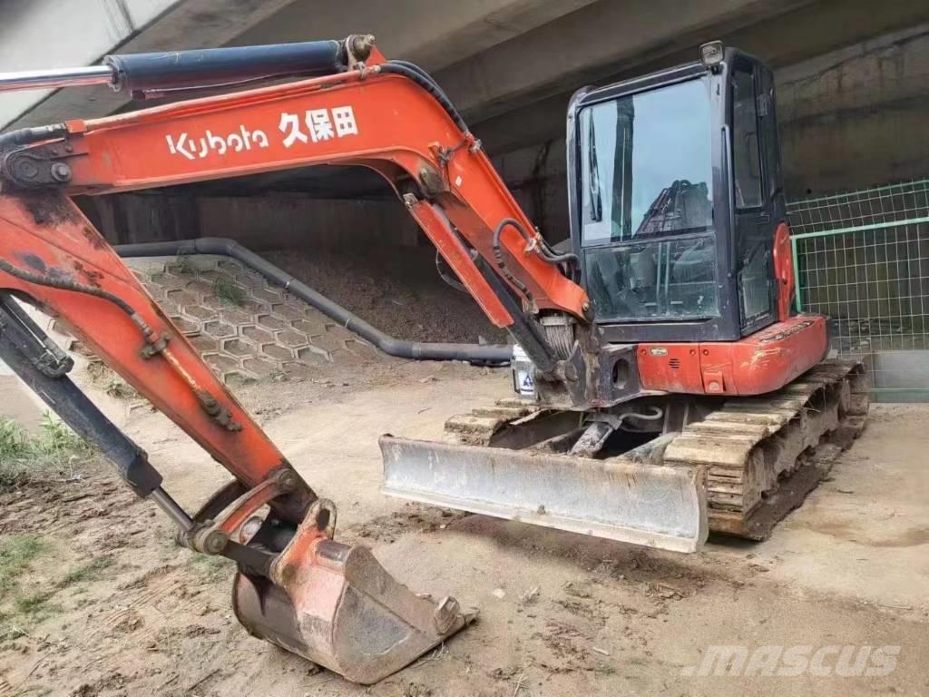 Kubota KX 155-5 大型油圧ショベル12t以上（パワーショベル・ユンボ）