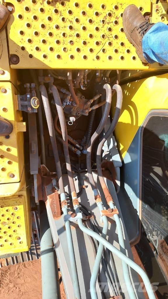 Volvo EC 140 B LC 大型油圧ショベル12t以上（パワーショベル・ユンボ）