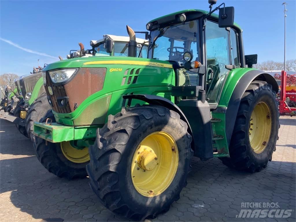 John Deere 6140 M トラクター