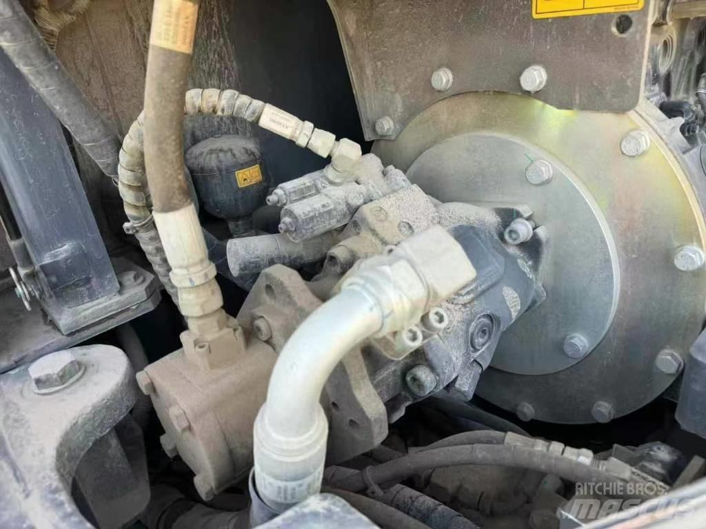 Doosan DX 60 ミニ油圧ショベル 7t以下（ミニユンボ・ミニディガー）