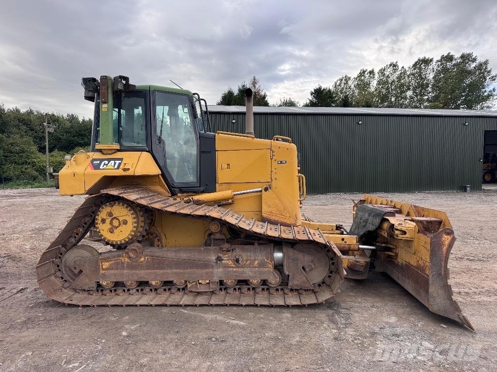 CAT D 6 N LGP ブルドーザー