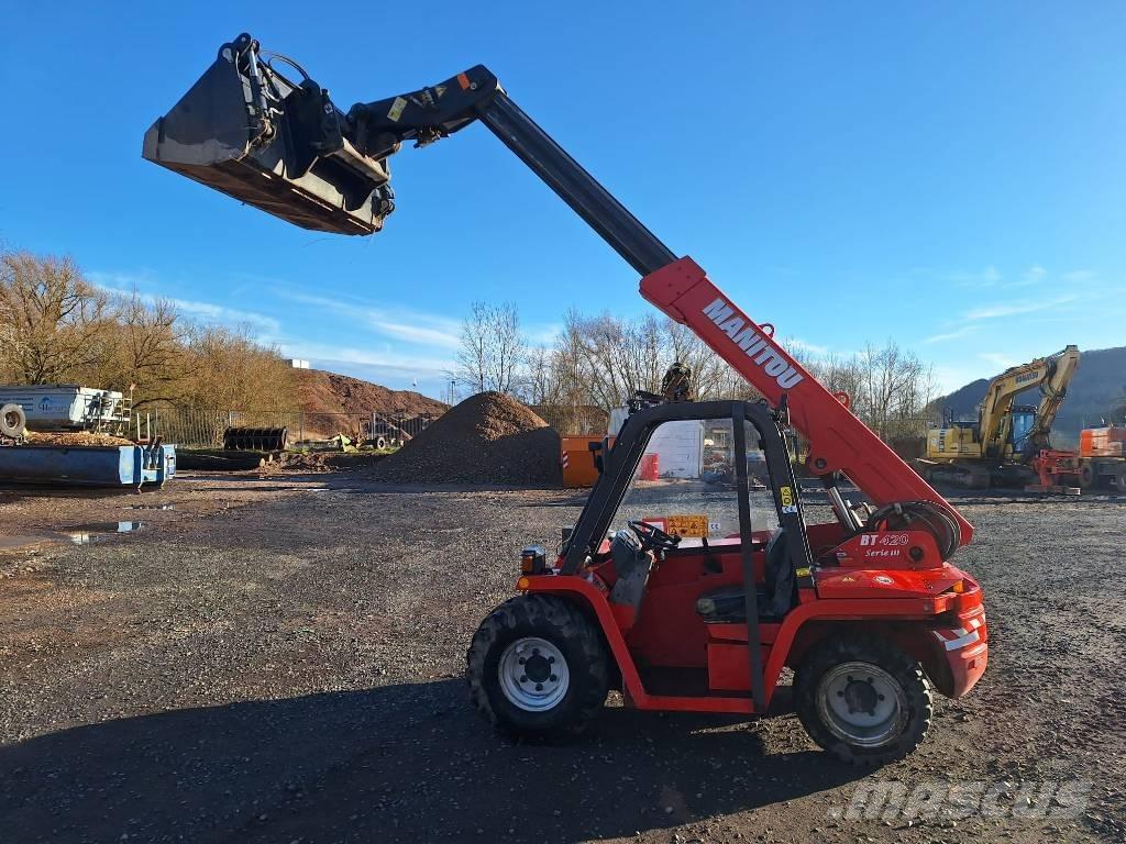 Manitou BT420 テレスコーピックハンドラー