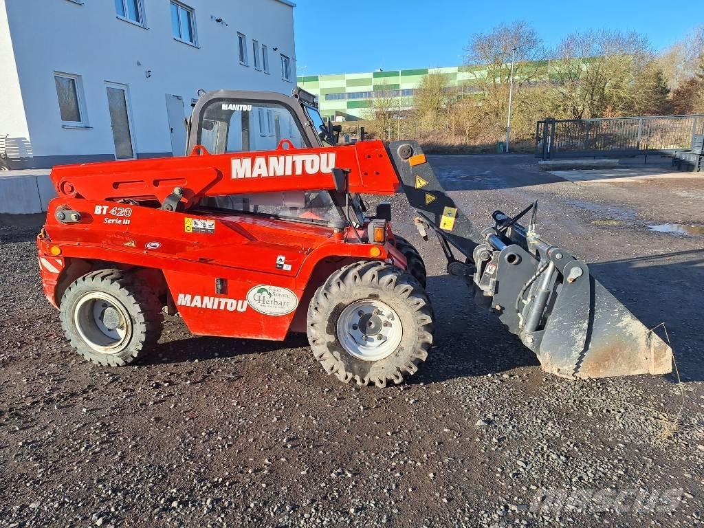 Manitou BT420 テレスコーピックハンドラー
