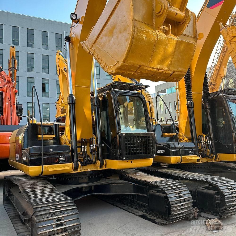 CAT 323 D L 大型油圧ショベル12t以上（パワーショベル・ユンボ）