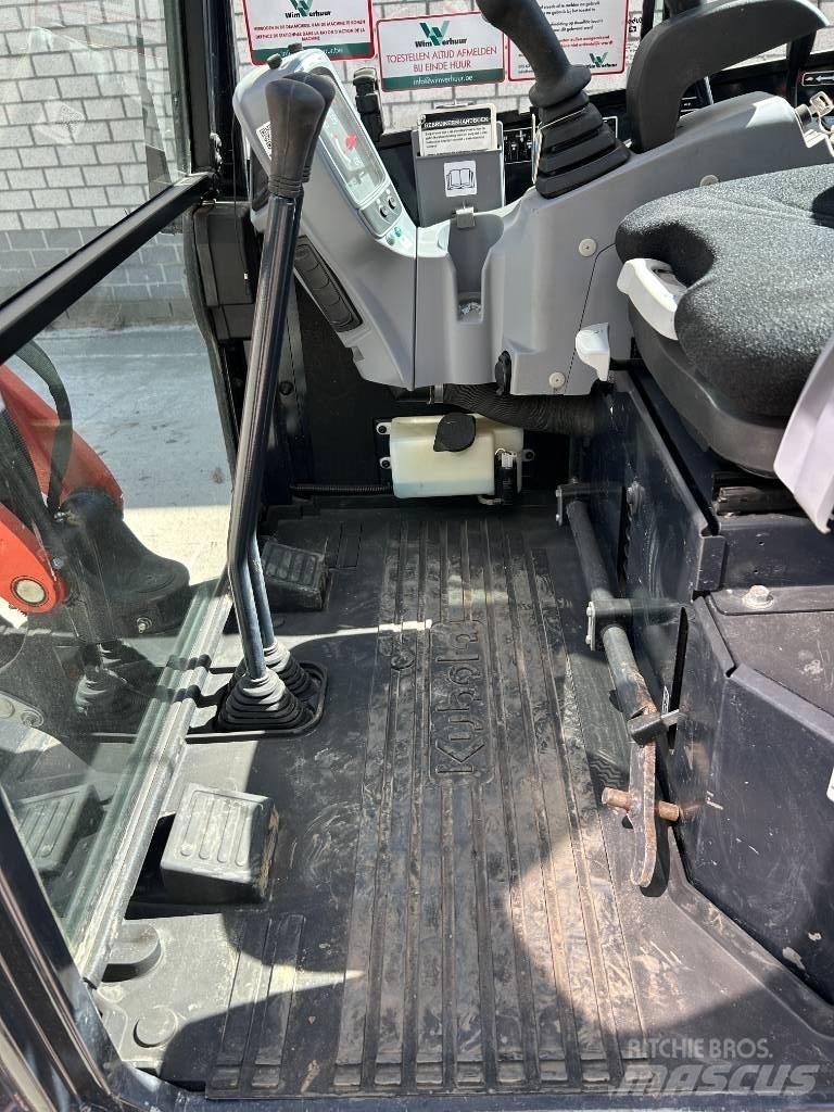 Kubota U 27-4 ミニ油圧ショベル 7t以下（ミニユンボ・ミニディガー）