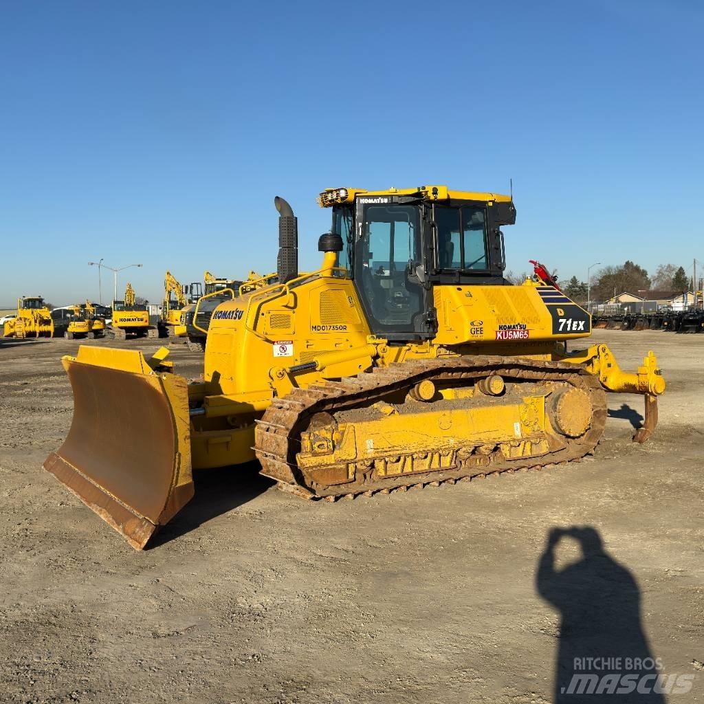 Komatsu D71EX-24 ブルドーザー