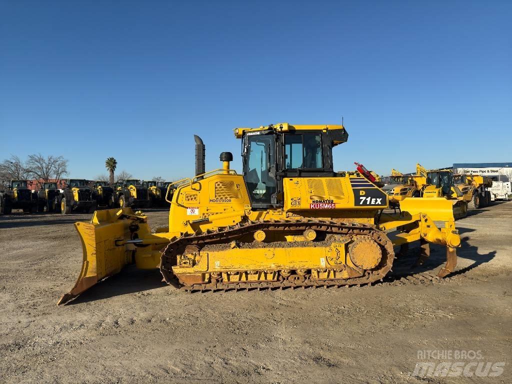 Komatsu D71EX-24 ブルドーザー
