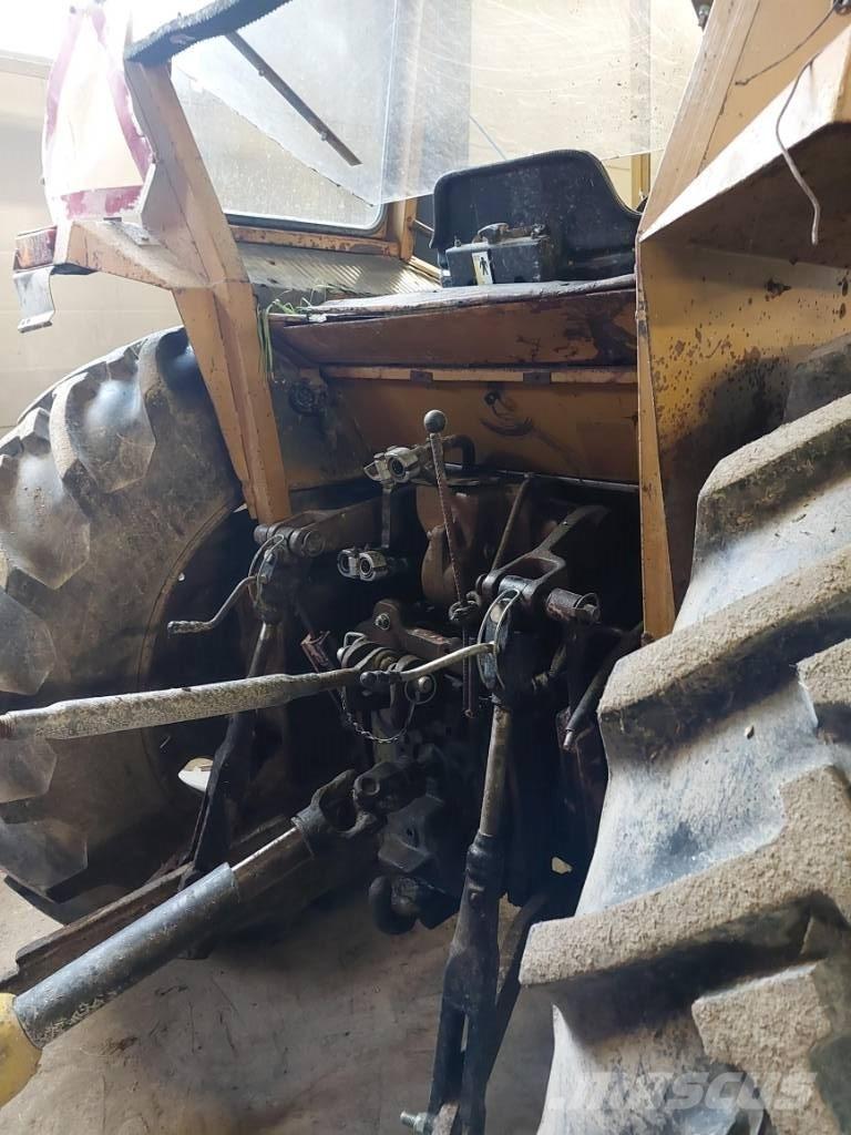 Valmet 702 S トラクター