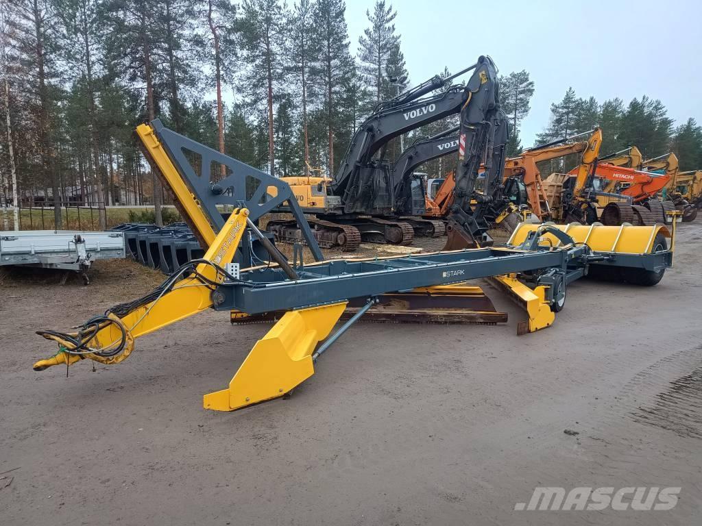 Stark TL7500 TIELANA モーターグレーダー