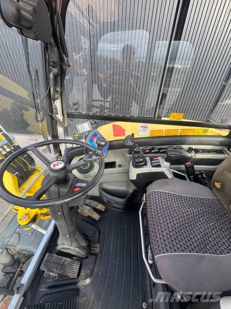Wacker Neuson 6503 ホイール式油圧ショベル（パワーショベル・ユンボ・バックホー）